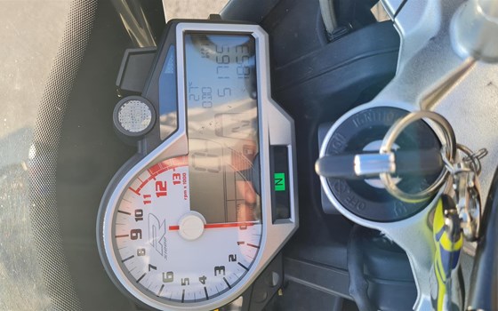 Gebrauchtmotorrad BMW S 1000 R - Bild 3 Gebrauchtmotorrad BMW S 1000 R - Bild 3