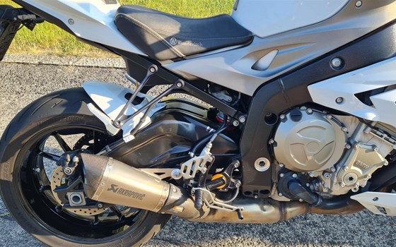Gebrauchtmotorrad BMW S 1000 R - Bild 5 Gebrauchtmotorrad BMW S 1000 R - Bild 5