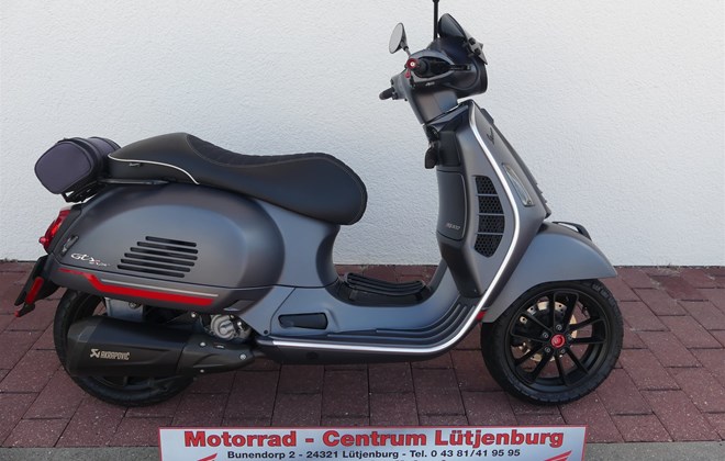 Vespa GTS 300