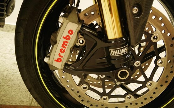 Gebrauchtmotorrad Triumph Speed Triple RS - Bild 13 Gebrauchtmotorrad Triumph Speed Triple RS - Bild 13