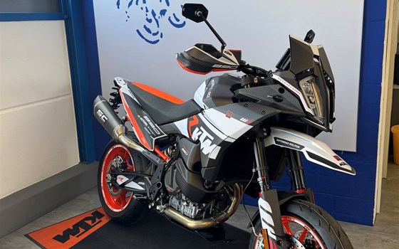 Neufahrzeug KTM 890 SMT - Bild 1