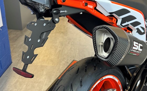Neufahrzeug KTM 890 SMT - Bild 12