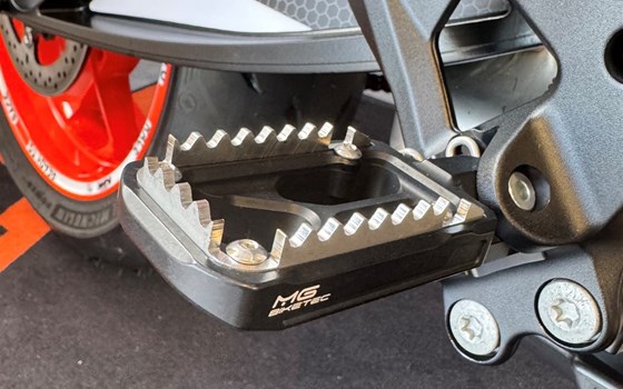 Neufahrzeug KTM 890 SMT - Bild 7