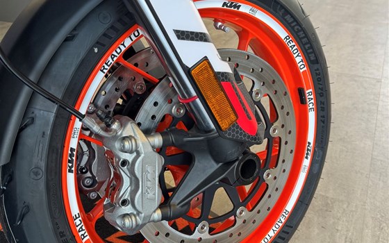 Neufahrzeug KTM 890 SMT - Bild 9