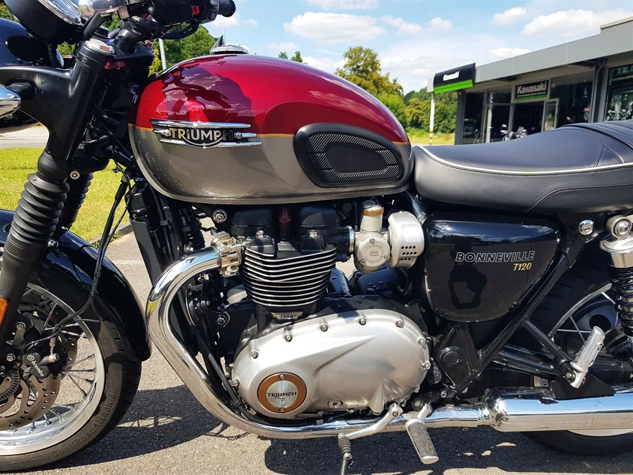 Angebot Triumph Bonneville T120 Bild 8: Angebot Triumph Bonneville T120