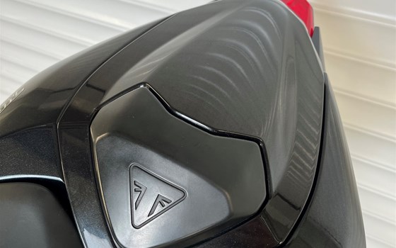 Gebrauchtmotorrad Triumph Street Triple S - Bild 12