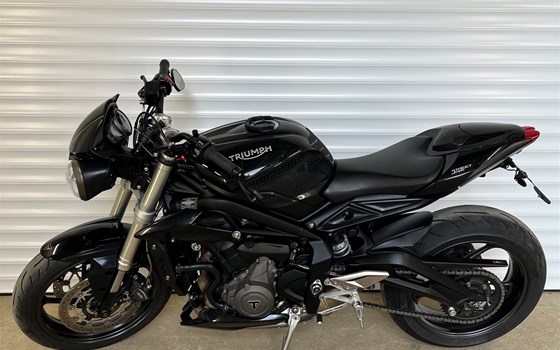 Gebrauchtmotorrad Triumph Street Triple S - Bild 15