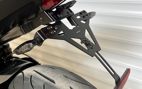 Gebrauchtmotorrad Triumph Street Triple S - Bild 13