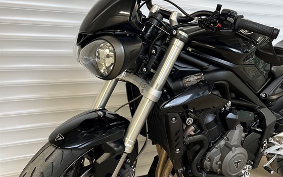 Gebrauchtmotorrad Triumph Street Triple S - Bild 4