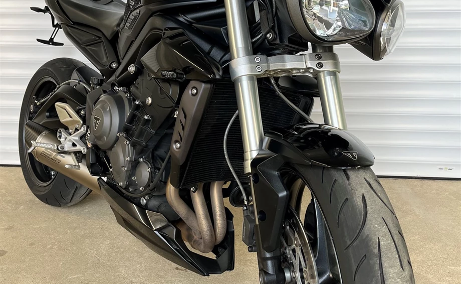 Angebot Triumph Street Triple S Bild 2: Angebot Triumph Street Triple S