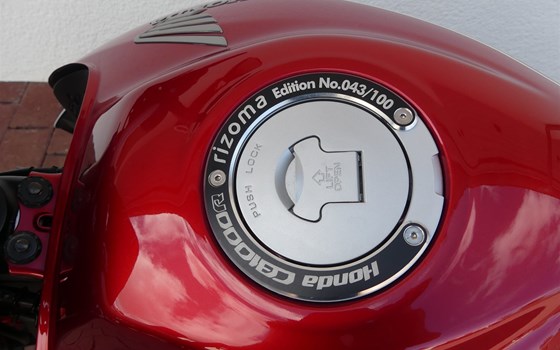 Gebrauchtmotorrad Honda CB 1000 R - Bild 5