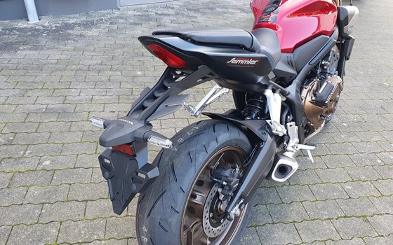 Neufahrzeug Honda CB650R E-Clutch - Bild 10