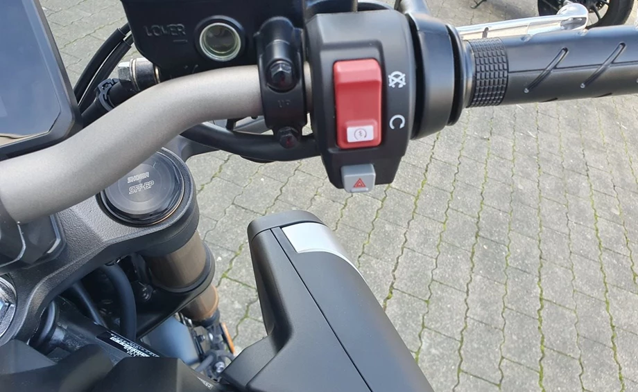 Offer Honda CB650R E-Clutch Bild 15: Offer Honda CB650R E-Clutch