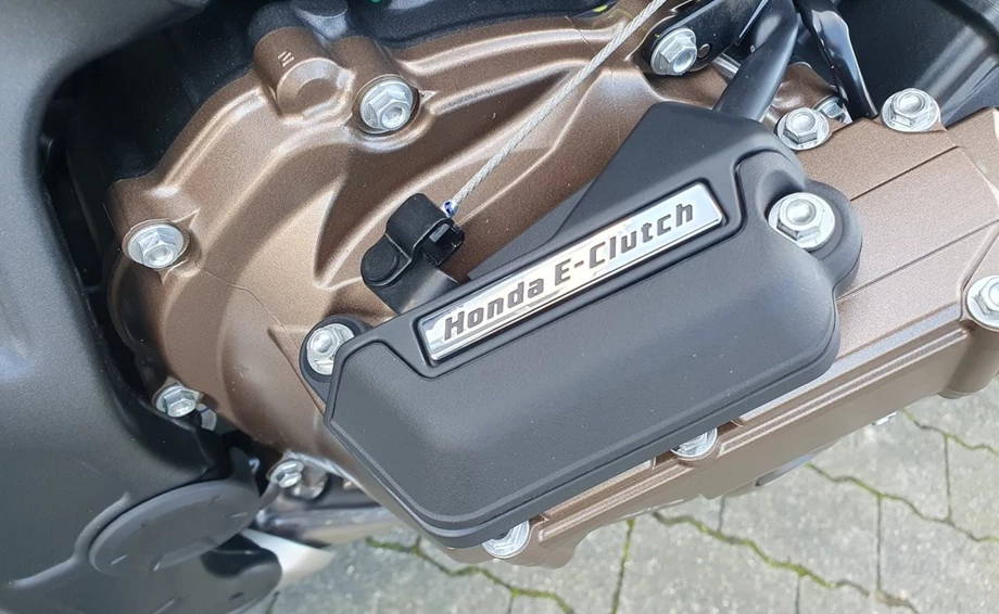 Angebot Honda CB650R E-Clutch Bild 6: Angebot Honda CB650R E-Clutch