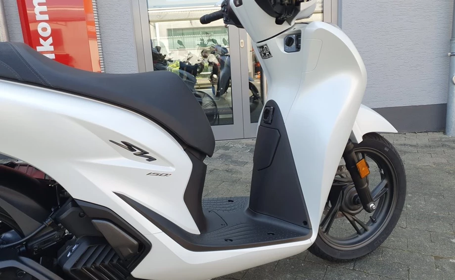 Angebot Honda SH125i Bild 6: Angebot Honda SH125i