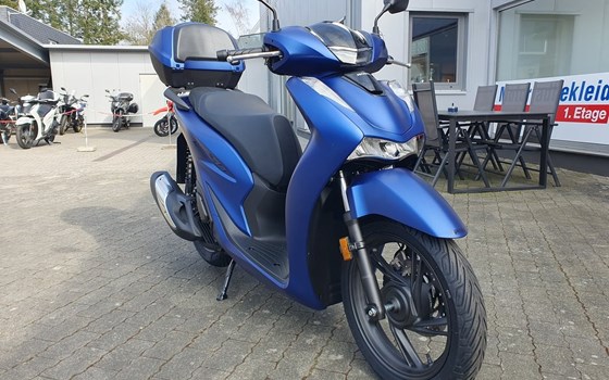 Gebrauchtmotorrad Honda SH125i - Bild 4