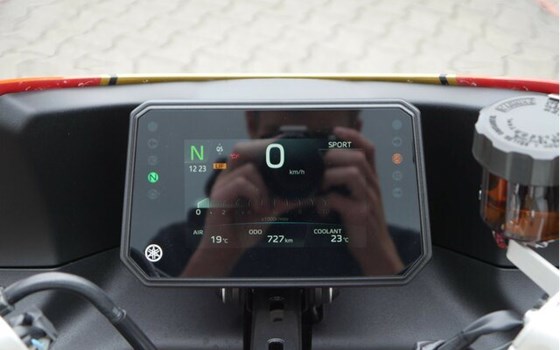 Gebrauchtmotorrad Yamaha XSR900 GP - Bild 16