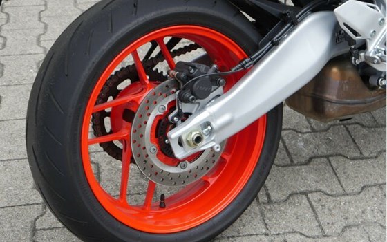 Gebrauchtmotorrad Yamaha XSR900 GP - Bild 7