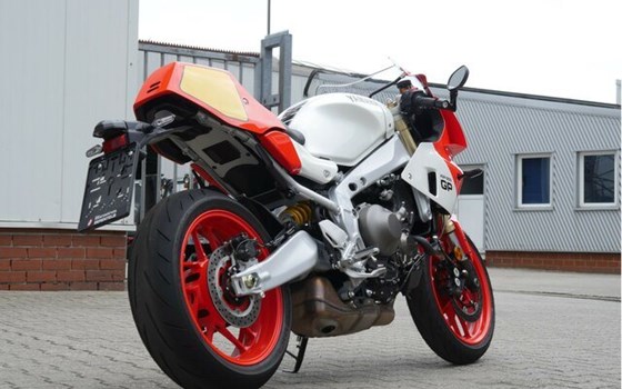 Gebrauchtmotorrad Yamaha XSR900 GP - Bild 8