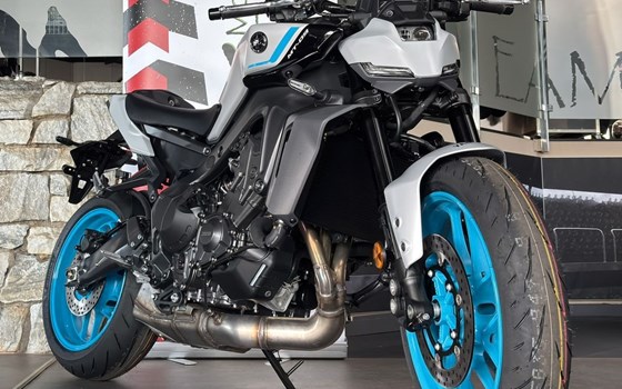 Gebrauchtmotorrad Yamaha MT-09 Y-AMT - Bild 4