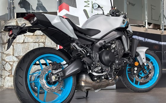 Gebrauchtmotorrad Yamaha MT-09 Y-AMT - Bild 6