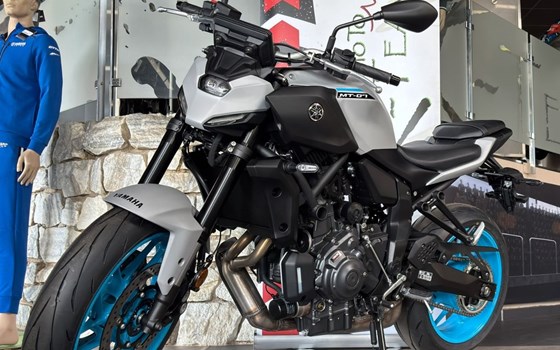 Gebrauchtmotorrad Yamaha MT-07 - Bild 2