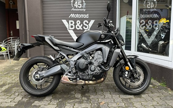 Gebrauchtmotorrad Yamaha MT-09 Y-AMT - Bild 1