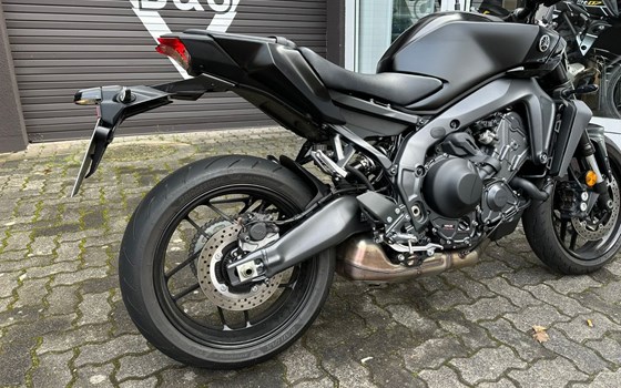 Gebrauchtmotorrad Yamaha MT-09 Y-AMT - Bild 11