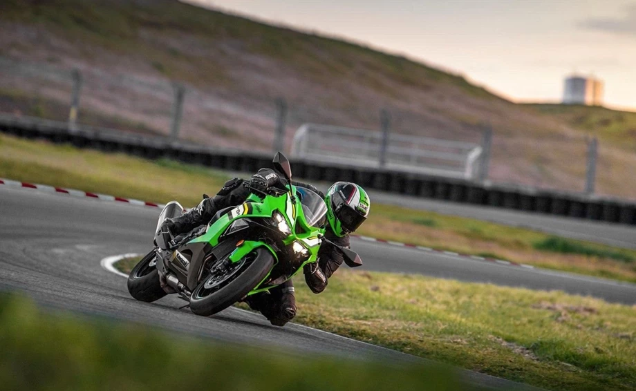 Angebot Kawasaki Ninja ZX-6R Bild 12: Angebot Kawasaki Ninja ZX-6R