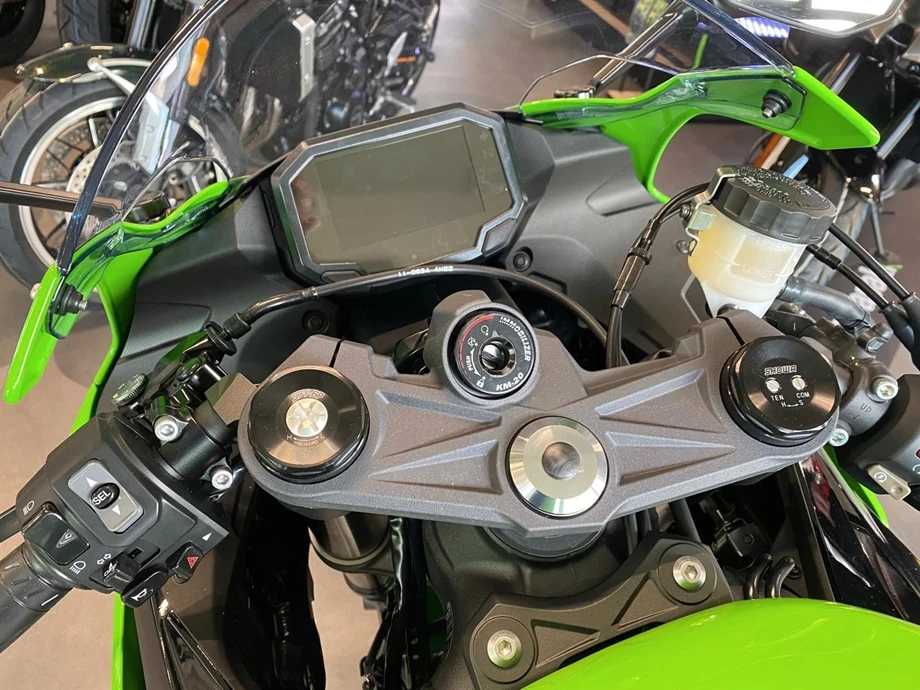 Angebot Kawasaki Ninja ZX-6R Bild 8: Angebot Kawasaki Ninja ZX-6R