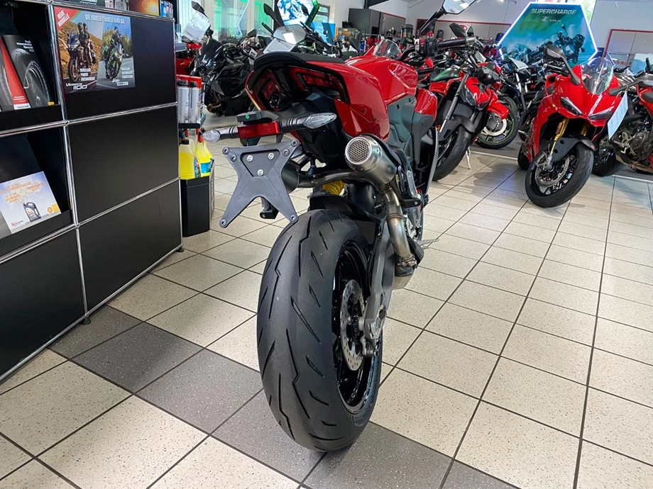 Angebot Ducati Streetfighter V2 Bild 10: Angebot Ducati Streetfighter V2