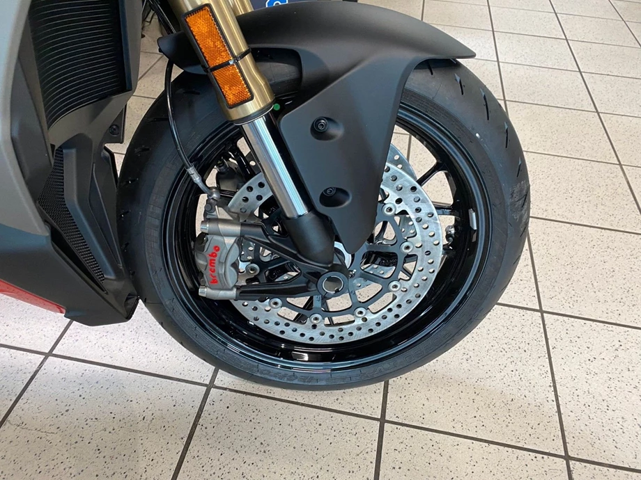 Angebot Ducati Streetfighter V2 Bild 11: Angebot Ducati Streetfighter V2