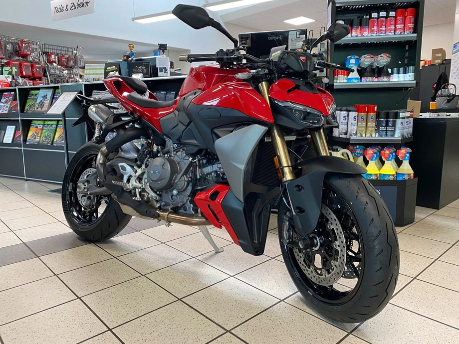 Angebot Ducati Streetfighter V2 Bild 2: Angebot Ducati Streetfighter V2