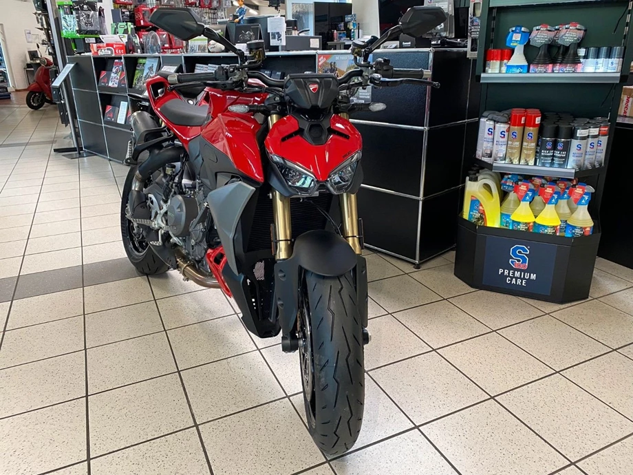 Angebot Ducati Streetfighter V2 Bild 4: Angebot Ducati Streetfighter V2