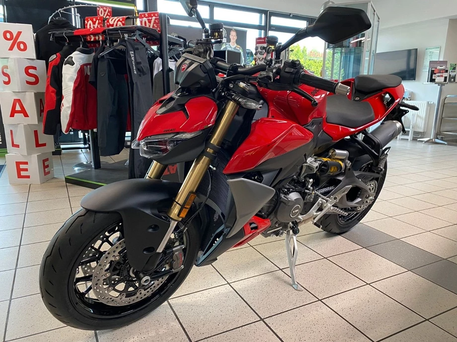 Angebot Ducati Streetfighter V2 Bild 5: Angebot Ducati Streetfighter V2