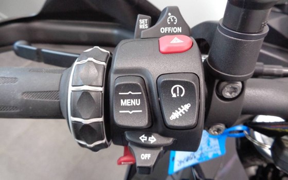 Gebrauchtmotorrad BMW F 900 XR - Bild 3