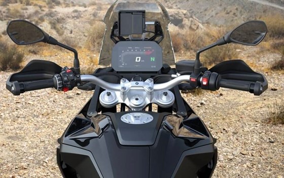 Gebrauchtmotorrad BMW F 900 GS - Bild 2