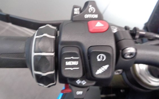 Gebrauchtmotorrad BMW S 1000 R - Bild 3