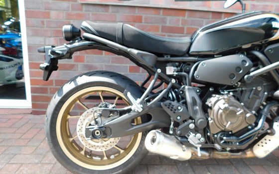 Gebrauchtmotorrad Yamaha XSR700 - Bild 12