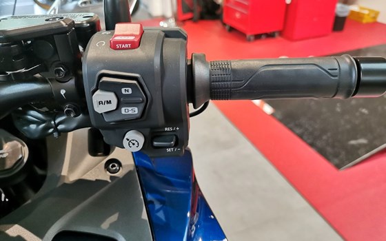 Gebrauchtmotorrad Honda NT1100 DCT - Bild 11