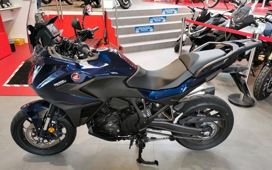 Gebrauchtmotorrad Honda NT1100 DCT - Bild 4