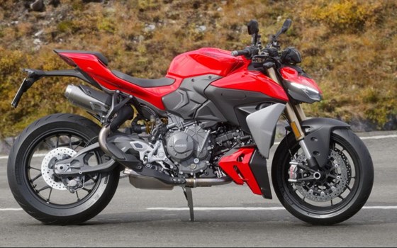 Neufahrzeug Ducati Streetfighter V2 - Bild 2