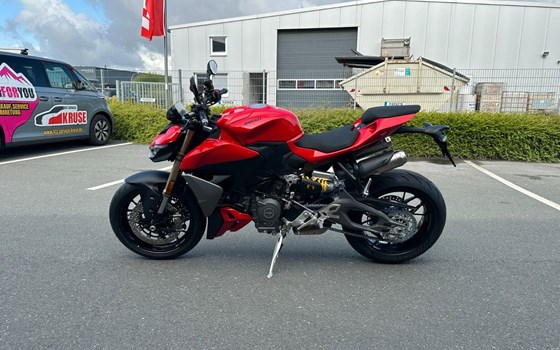 Neufahrzeug Ducati Streetfighter V2 - Bild 4