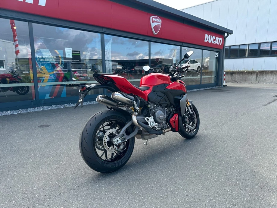 Angebot Ducati Streetfighter V2 Bild 7: Angebot Ducati Streetfighter V2