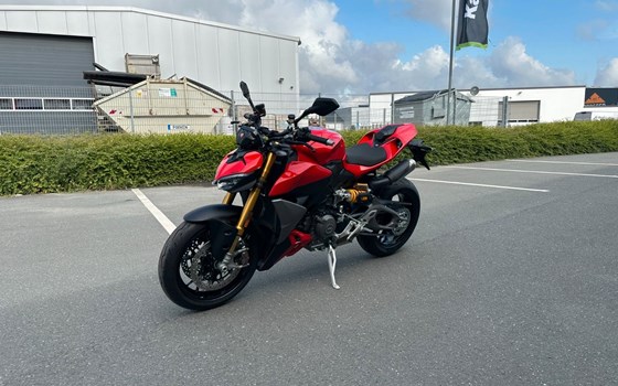 Neufahrzeug Ducati Streetfighter V2 S - Bild 3