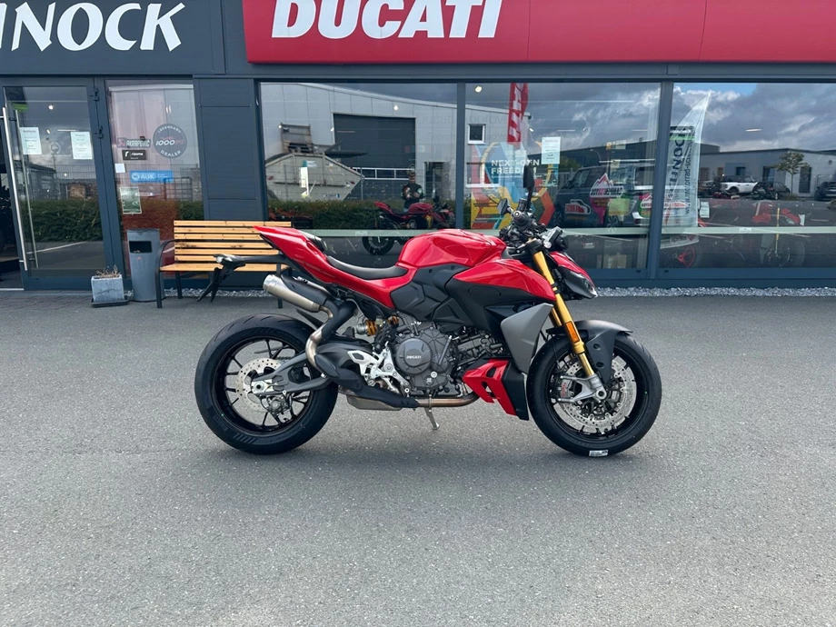Angebot Ducati Streetfighter V2 S Bild 8: Angebot Ducati Streetfighter V2 S
