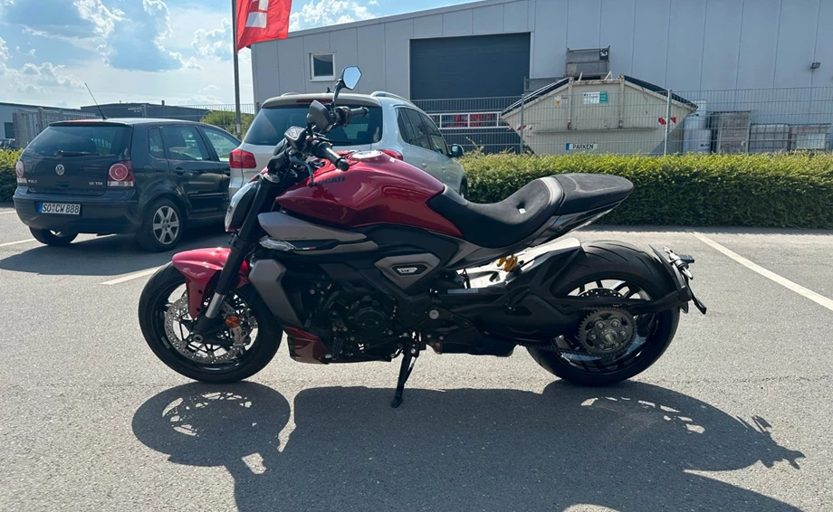 Angebot Ducati XDiavel V4 Bild 4: Angebot Ducati XDiavel V4