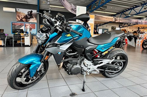 BMW F 900 R