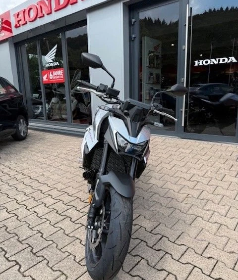 Angebot Honda CB750 Hornet Bild 4: Angebot Honda CB750 Hornet
