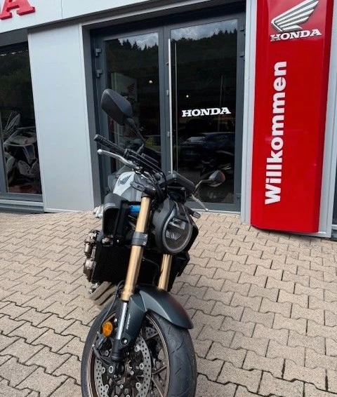 Angebot Honda CB650R E-Clutch Bild 5: Angebot Honda CB650R E-Clutch